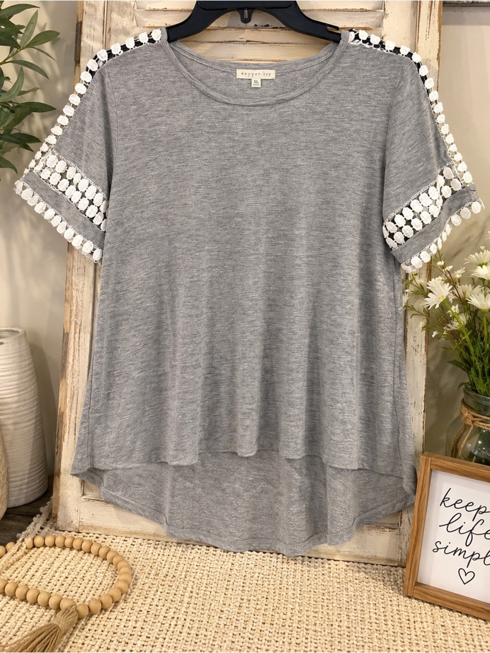 Copper Key Women's XL Gray Crochet Trim Short Sleeve Top High Low Hem
